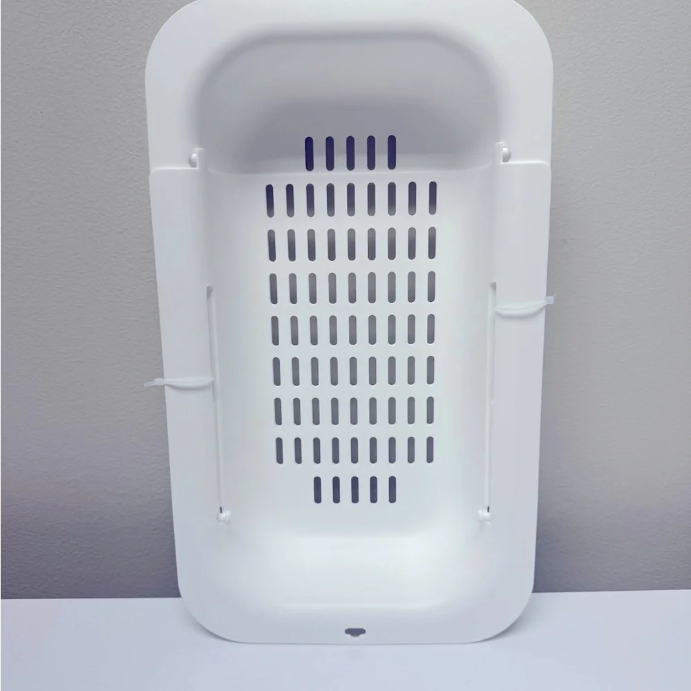 3 for $15 SALE Target Bullseye Playground Expandable Sink Colander in White